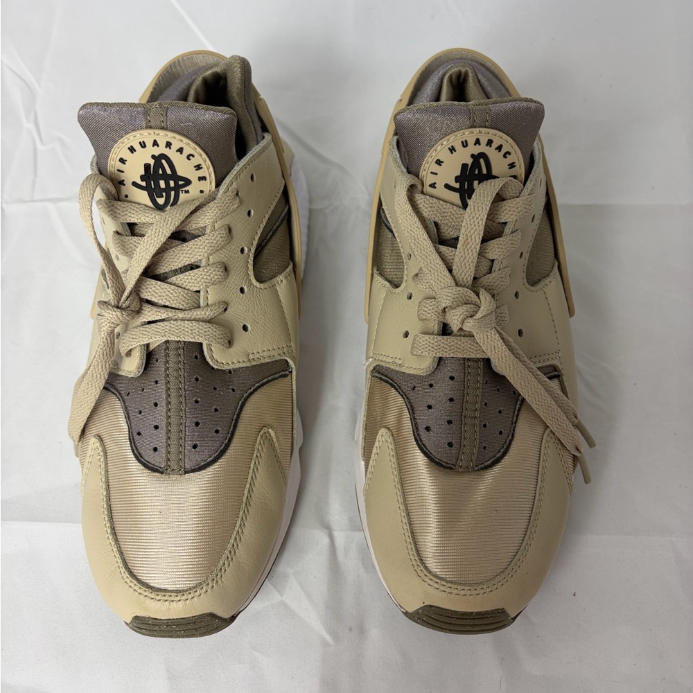 Air Huarache Light Bone / Neutral Olive Running Tennis Shoe Womans 9.5 GUC - Picture 3 of 6